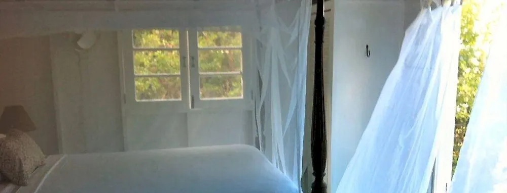 Hotel Galley Bay Cottages Five Islands Village