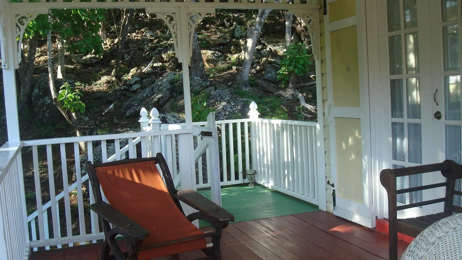 Galley Bay Cottages Five Islands Village