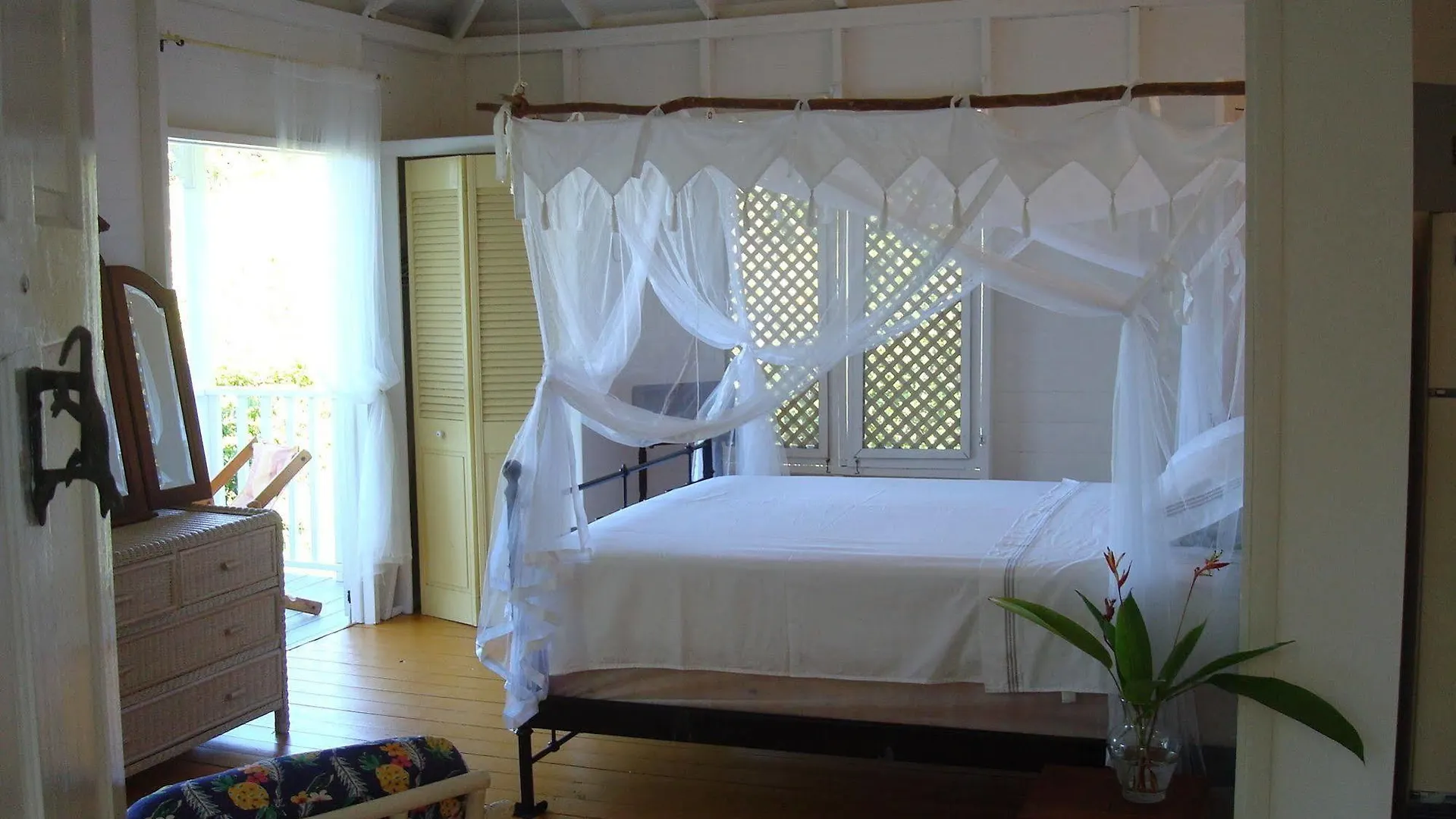 Hotel Galley Bay Cottages Five Islands Village