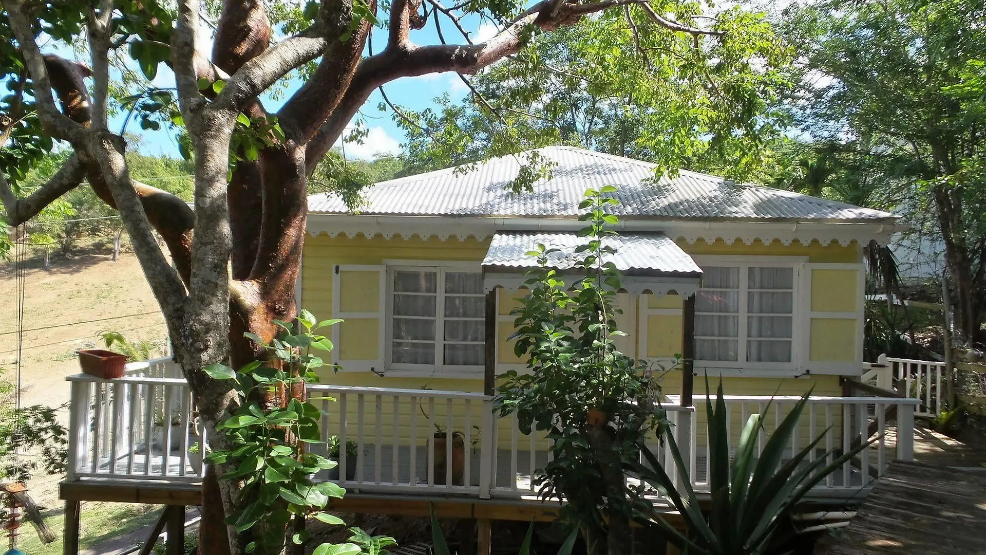 Hotel Galley Bay Cottages Five Islands Village
